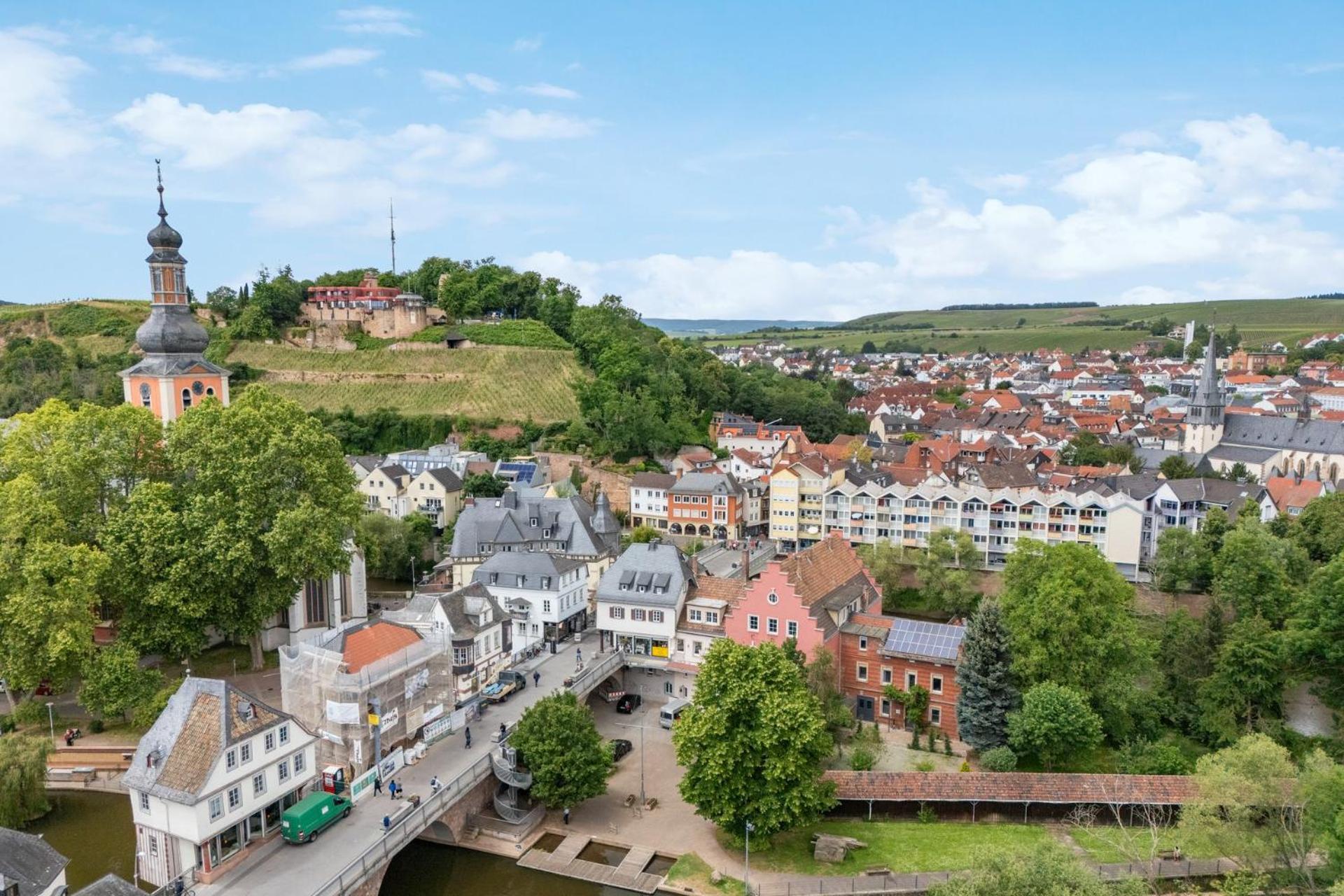 Altstadt Apartment Am Wasser Mit Parkplatz Und Grossem Garten Bad Kreuznach Εξωτερικό φωτογραφία